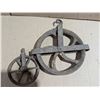 Image 1 : (2) Vintage Wheel Pulleys (1) Marked "SMARTS"