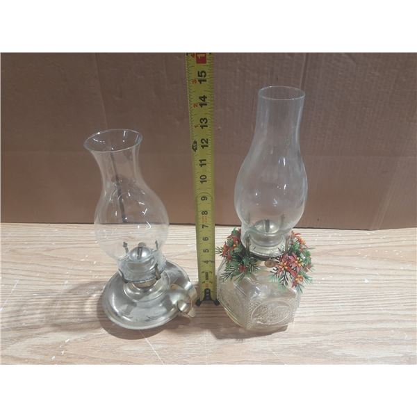 (2) Vintage Lamps. (Untested)
