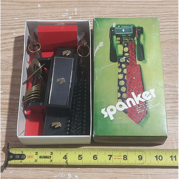 Vintage Spanker brand tie rack hanger and accessory gift set.