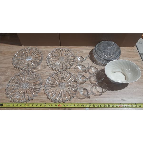 Vintage Hazel Atlas Sunflower Glass Luncheon Plates, etc.