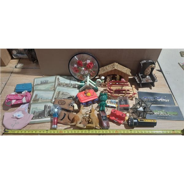 Lot of Decorative Items.