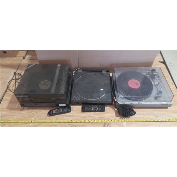 (3) Vintage Turntable.