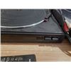 Image 5 : (3) Vintage Turntable.