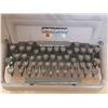 Image 2 : Vintage Typewriter.