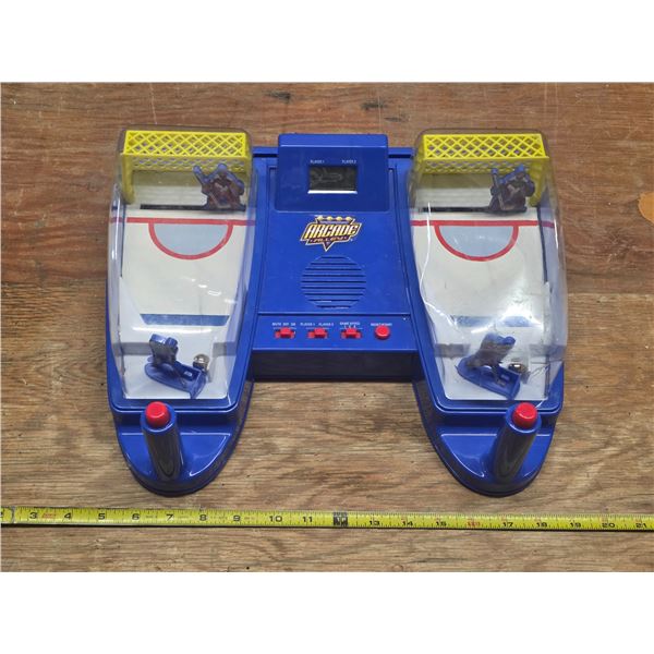 Arcade ally hockey game- working