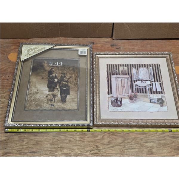 2 picture frames