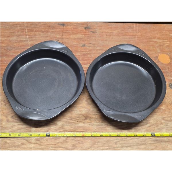 2 wiltons pie plates