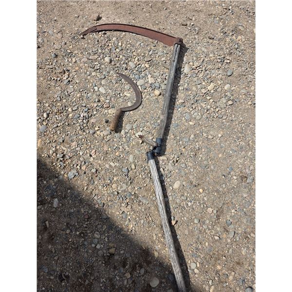 Small and large scythes