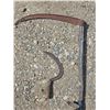 Image 2 : Small and large scythes