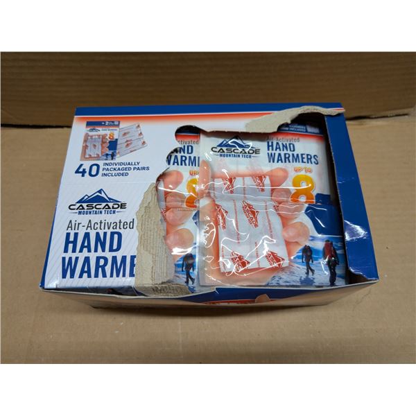 Box of Cascade Mountain Hand Warmers
