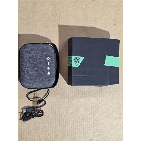 Portable bluetooth speaker- works