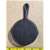 Image 2 : Old country store mini cast iron frying pan