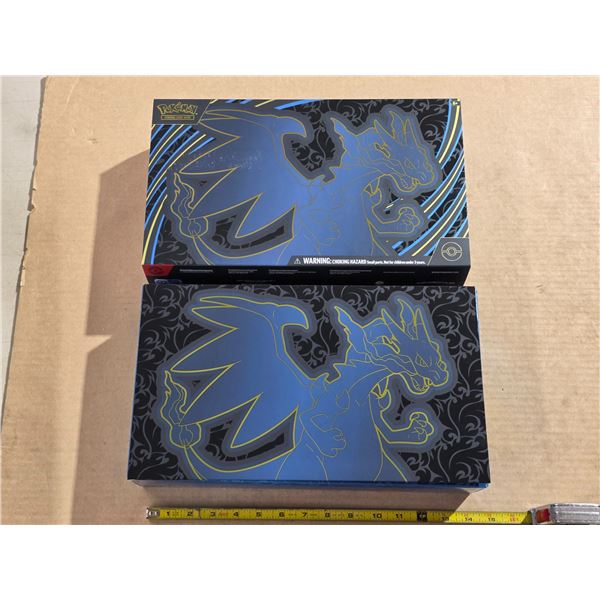 200+ pokemon cards, 2 promo's and accessories in a case