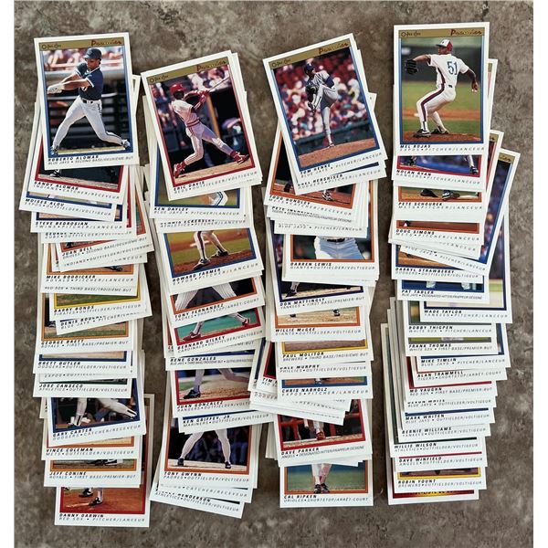 O Pee Chee (OPC) Premiere Baseball. Complete set 1-132.