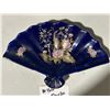 Image 2 : 2 small oriental decorative dishes, red one made in England, blue one made in Japan
