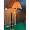 Image 3 : Floor lamp with articulating arm, works, includes bulb