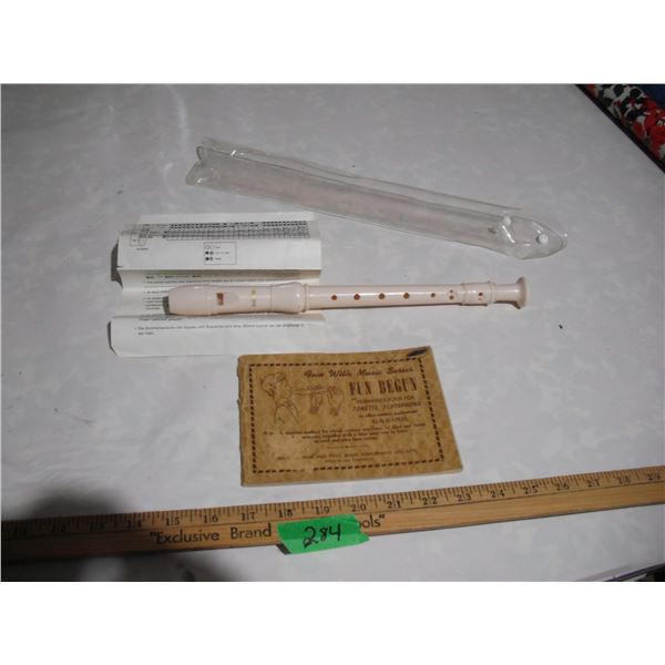 Buffalo Music Flute Recorder W/ Instructions Plus 1947 Fun W/ music Series Beginners Book for Tonett