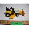 Image 1 : ERTL 1/16 Scale Diecast Cub Cadet Lawn Plus Garden tractor