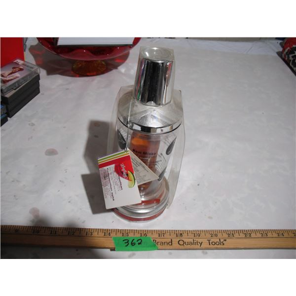 2008 Shunfielfs Raspberry Flavoured Rum Mixer (Sealed)
