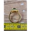 Image 2 : Size 8 ring with green stone