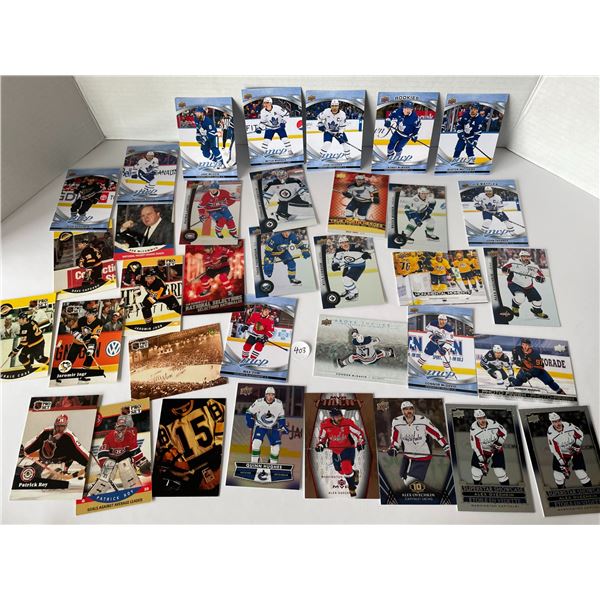 35 hockey cards – multiple Ovechkin cards