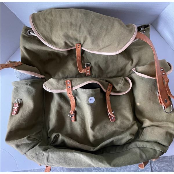 Vintage Green Canvas and Leather Backpack – great condition