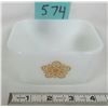 Image 1 : Vintage Pyrex 501-B Butterfly Gold 1 ½ c Refrigerator Dish