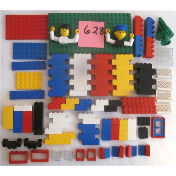 Vintage 1977 Lego #111 – Universal 203 pc Building Set