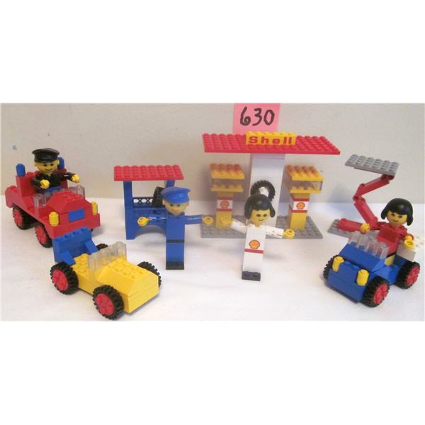 Vintage 1978 Lego #330 GAS STATION