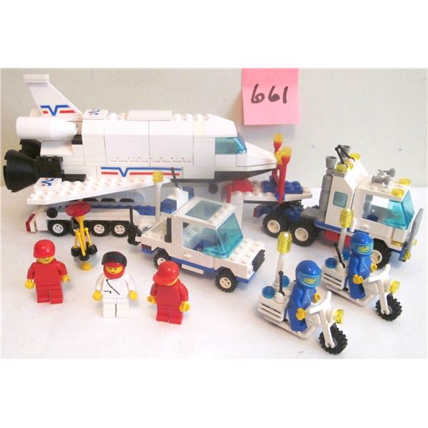 Vintage 1992 Lego #6346 SHUTTLE LAUNCHING CREW