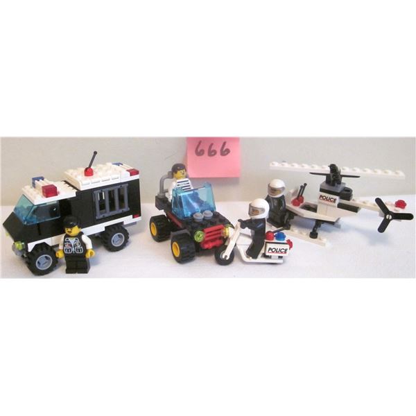 Vintage 1995 Lego #1786 JAIL BREAK JOE