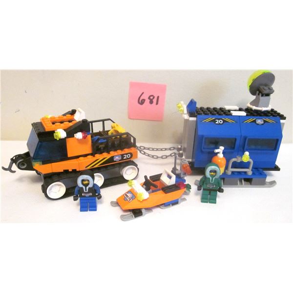 Vintage 2000 Team Arctic Lego Set #6520 MOBILE OUTPOST