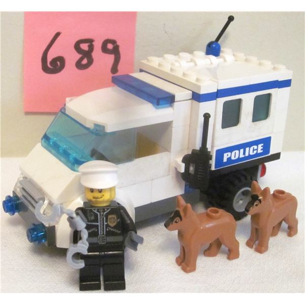 2011 Lego #7285 POLICE DOG UNIT