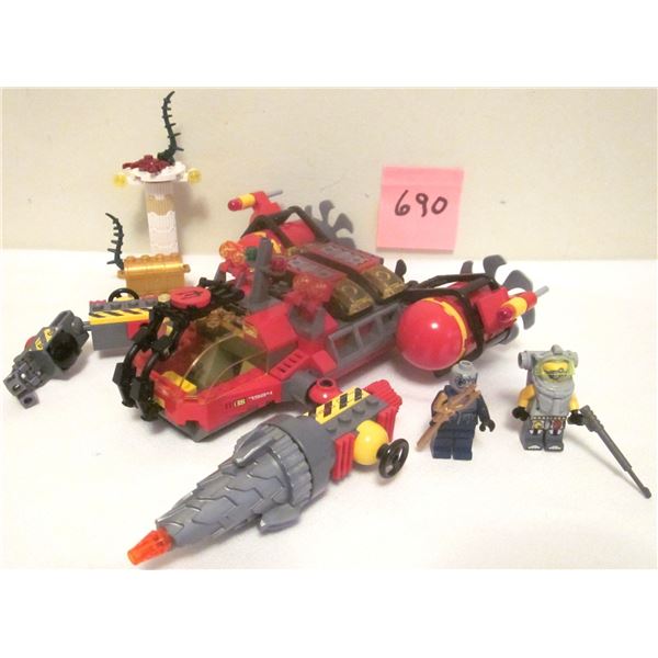 2011 Lego Aquazone Atlantis Set #7984 DEEP SEA RAIDER