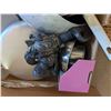 Image 5 : Box of Misc. Items (Pots, Tupperware, Strainers, and etc.)