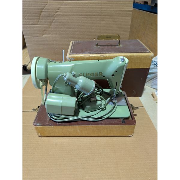 Vintage Aquamarine Coloured Singer Sewing Machine W/ Case