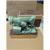 Image 1 : Vintage Aquamarine Coloured Singer Sewing Machine W/ Case