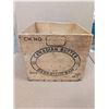 Image 1 : Vintage Wood Crate Canadian Butter 13x13x11"