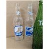 Image 3 : Lot of Vintage Pop Bottles (7UP, Sun Crest, and etc.)