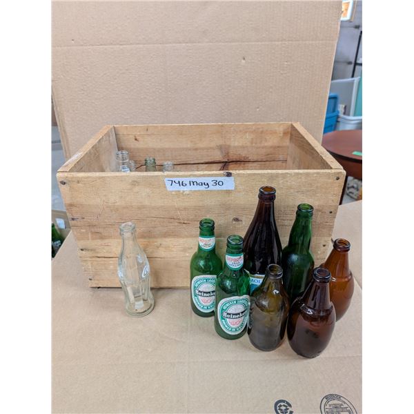 Vintage Wood Crate w/ Pop Bottles (Coca Cola)