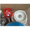 Image 4 : Lot of Misc. (Tins, Dish ware, Décor, and etc.)