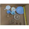 Image 5 : Lot of Vintage Pyrex/Fire King Dishware and etc.