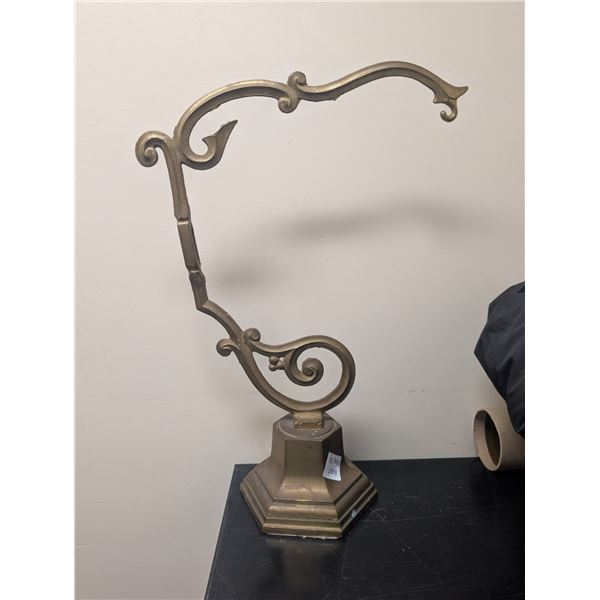 Brass Décor Plated Hanging Stand