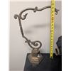 Image 2 : Brass Décor Plated Hanging Stand