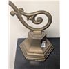 Image 3 : Brass Décor Plated Hanging Stand