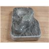 Image 4 : Vintage Stone Ashtray Featuring a Curved Sculpture Reminiscent of Inuit Art.