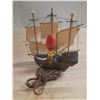 Image 4 : Vintage 1950s "The Flying Dutchman" wooden shoe clog table lamp from Holland. (Working)