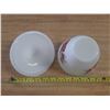 Image 3 : Vintage Fire King milk glass grease jar in the Cherry and Apple pattern with its lid.