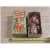 Image 1 : Vintage 1950s "Grand-pa Monkey" wind-up toy made in Japan by TN (Nomura Toys). (Working) - (One Hand