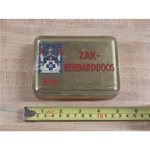 Vintage Dutch first aid tin from the 1930s or World War II era. (Empty)